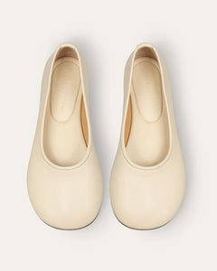 Rina Flat, Crema Rina dear-frances 